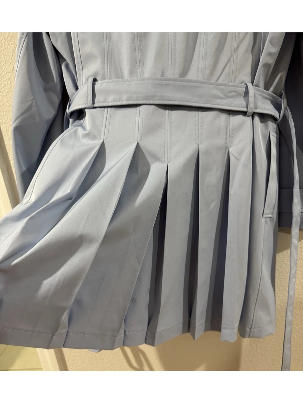 Kate Spade Pleat Back Trench Coat - Picture 7 of 11